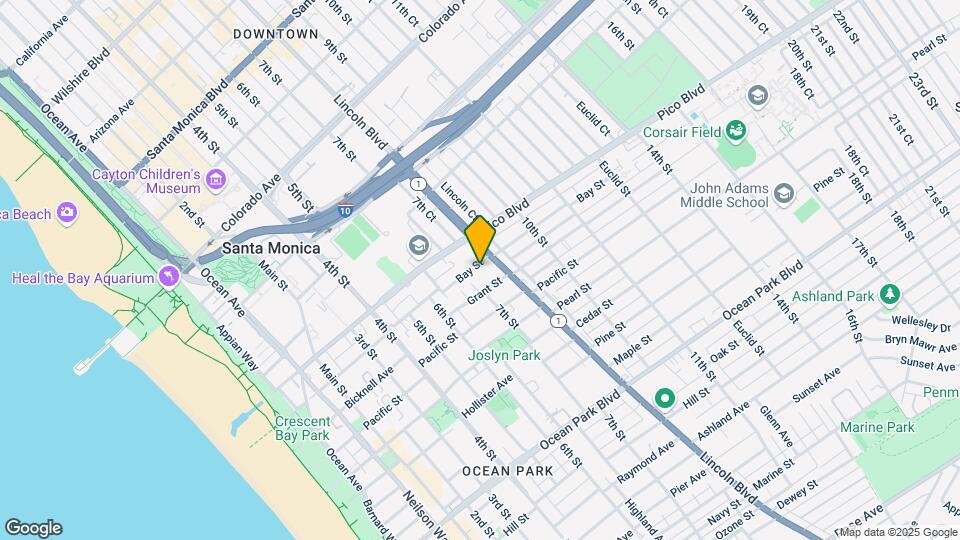 714 Bay St Map and Location Details