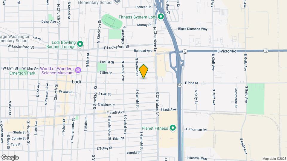 511-517 E Pine St Mapa y Detalles de la Ubicación