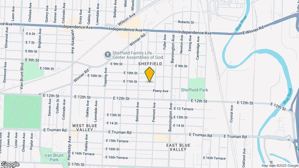 6229 E 11th St Map and Location Details