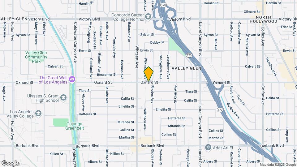 12418 Oxnard St Map and Location Details