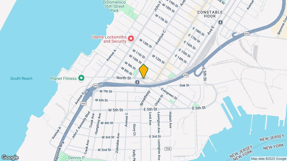 29 W 8th St Map and Location Details
