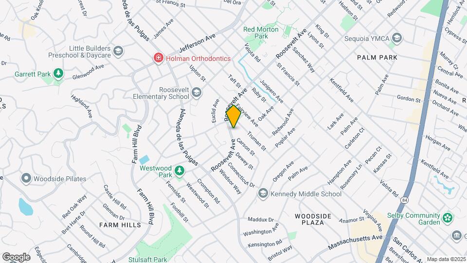 2245 Roosevelt Ave Map and Location Details