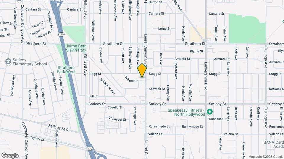 7733-7739 Laurel Canyon Blvd Mapa y Detalles de la Ubicación