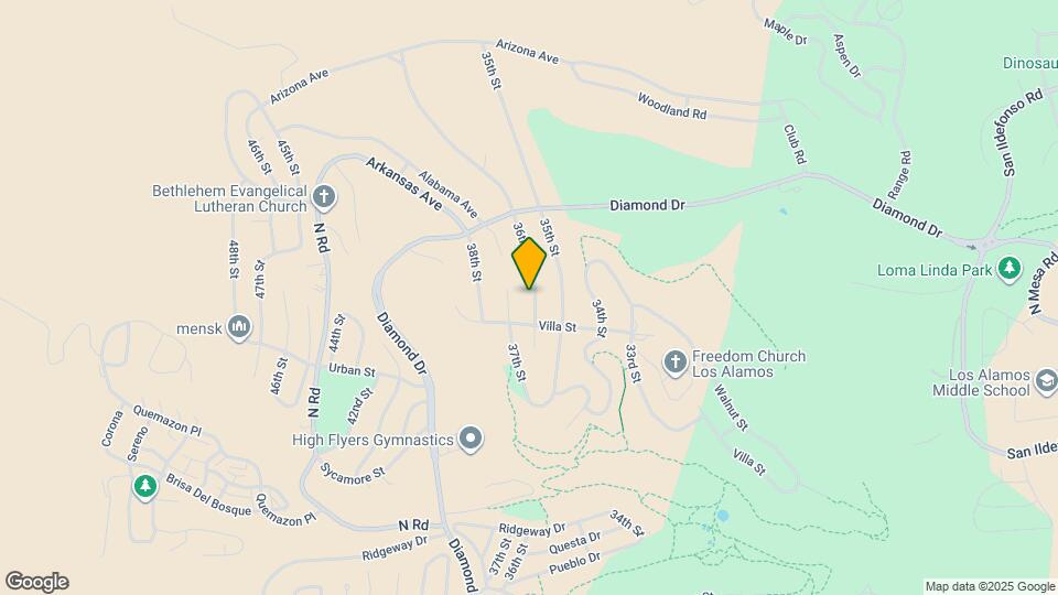 2243 36th St Map and Location Details