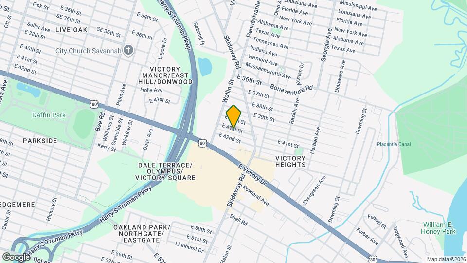 2033 E 41st St Map and Location Details