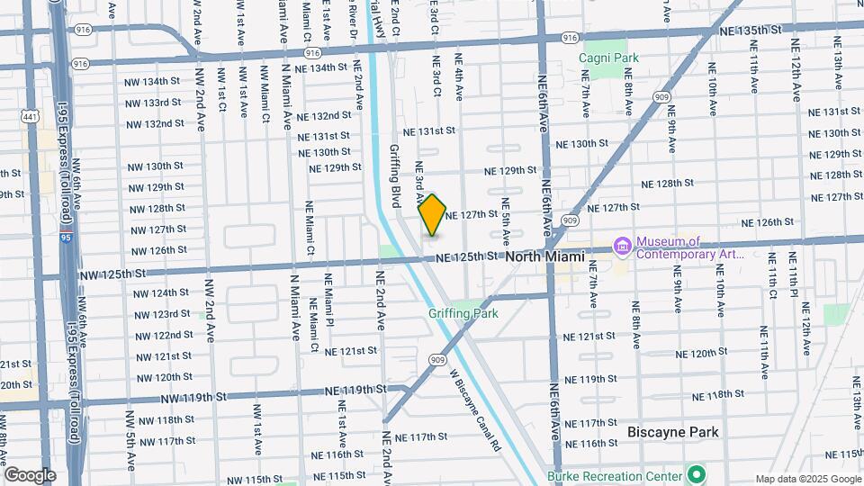 320 NE 126th St, Unit 32 Map and Location Details