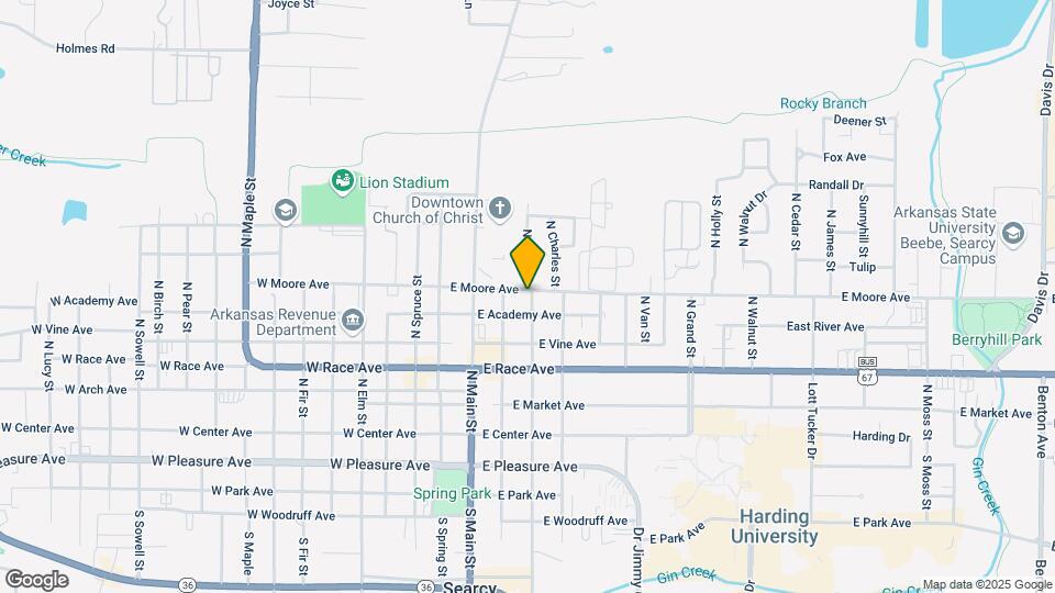 609 N Oak St Map and Location Details