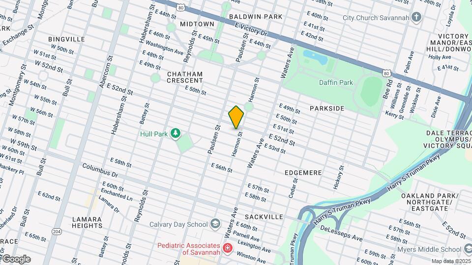 624 E 53rd St Map and Location Details