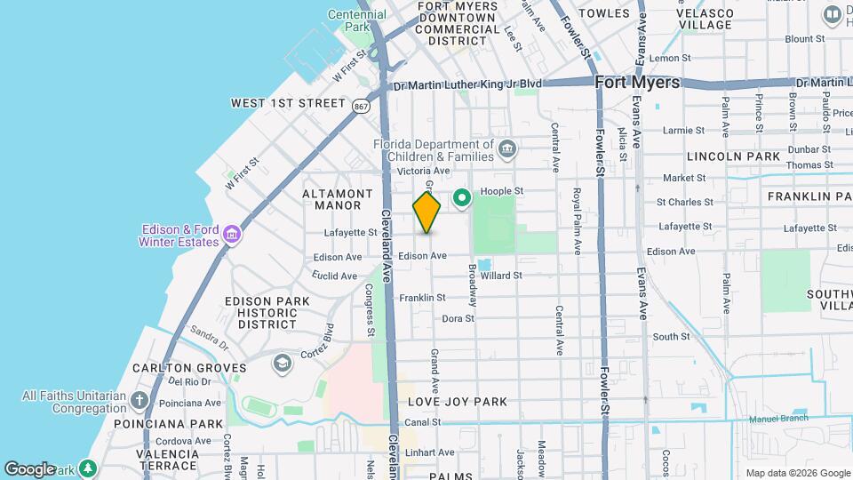 2304 Grand Ave Map and Location Details