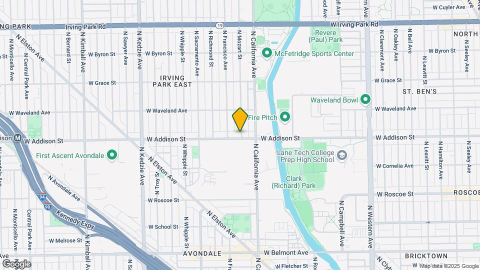 2834 W Addison St Map and Location Details