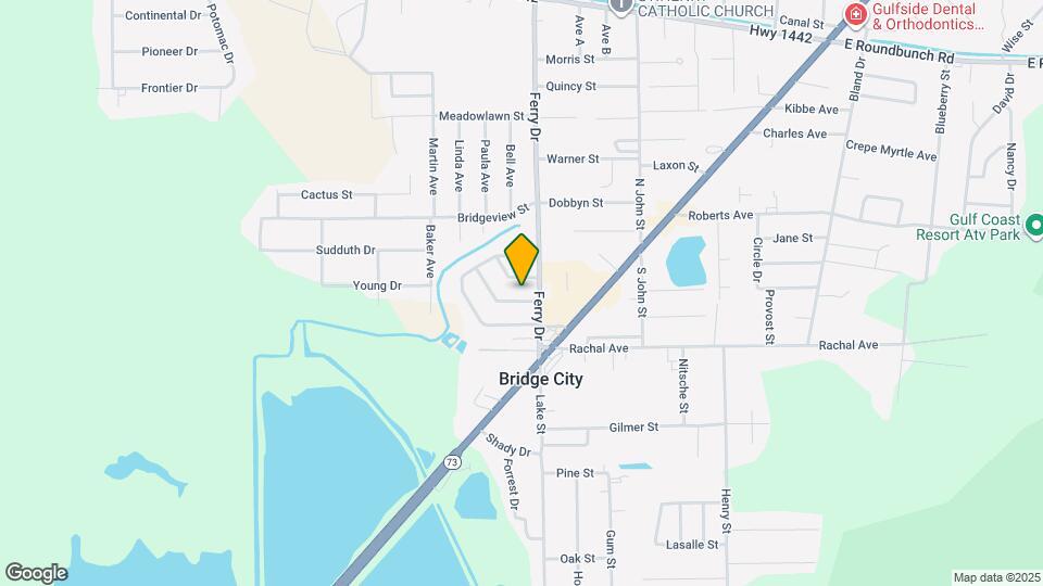 404 Crescent Dr Map and Location Details