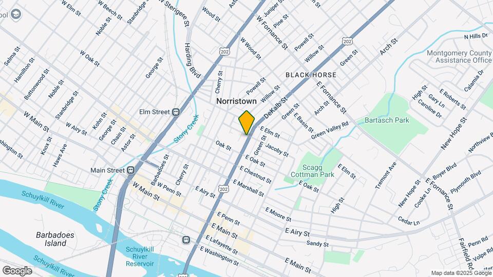 833 Dekalb St Map and Location Details
