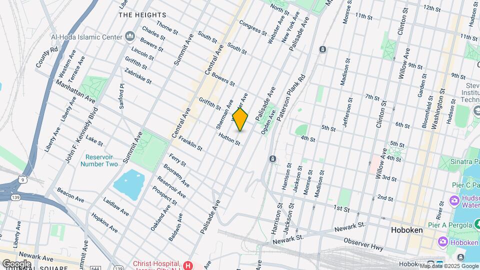 212 New York Ave Map and Location Details