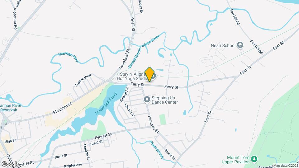 67 Ferry St, Unit LARGE DUPLEX -3 BEDROOMS! Map and Location Details