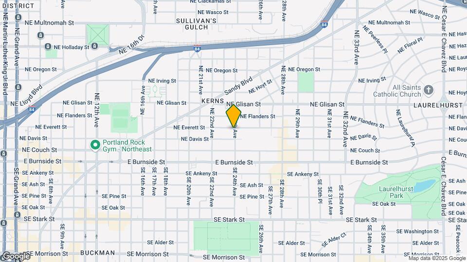 2326-2338 NE Everett St Map and Location Details