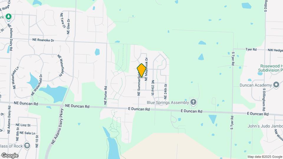 2220 NE Summerfield Dr Map and Location Details