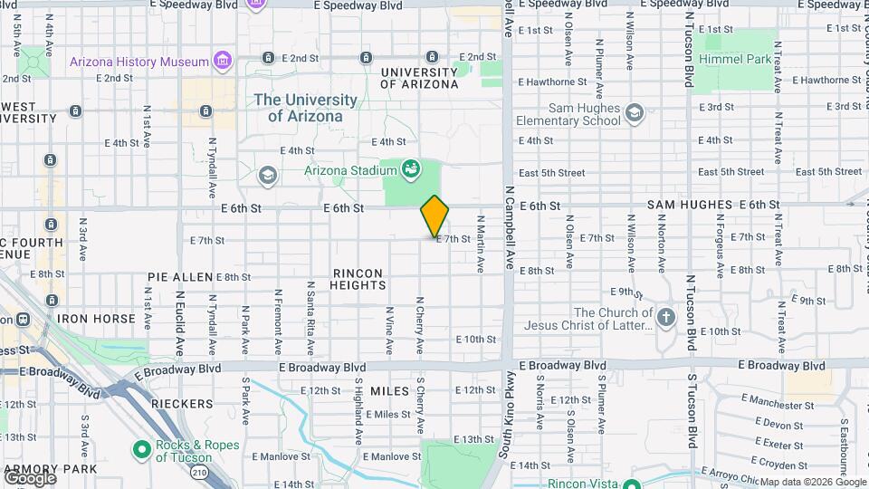 1624 E 7th St Mapa y Detalles de la Ubicación