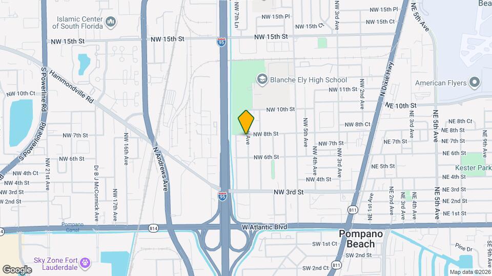 900 NW 8th St Mapa y Detalles de la Ubicación