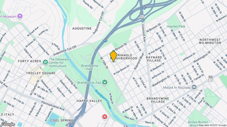 811 W 19th St Map and Location Details