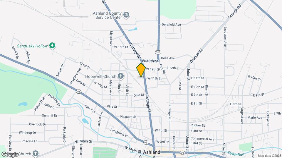 213 W 11th St Map and Location Details