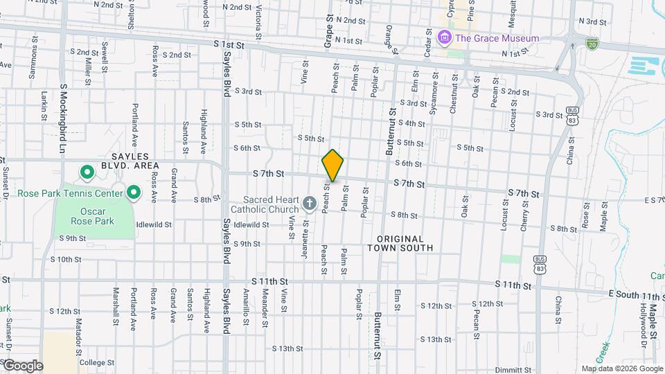 725 Peach St Map and Location Details