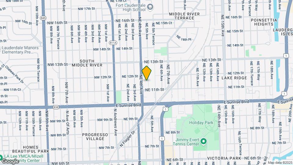 1125-1127 NE 5th Ave Map and Location Details