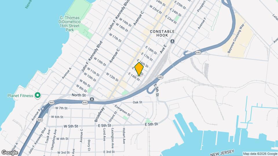 37 E 14th St Map and Location Details