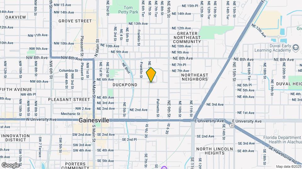 703 NE 5th Pl Map and Location Details