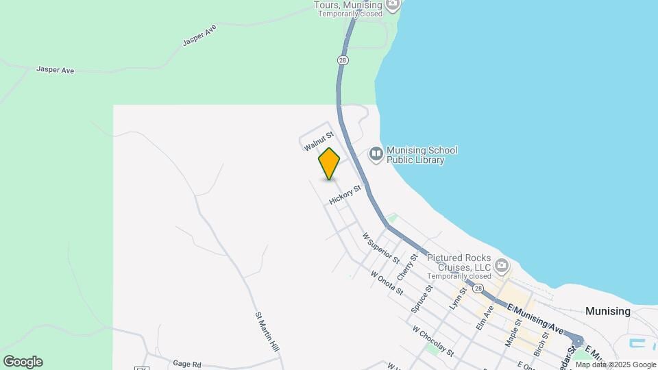 819 W Superior St Rentals in Munising, MI