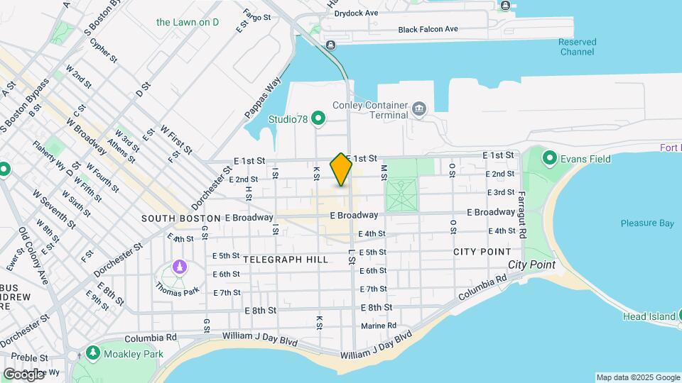602 E 3rd St Mapa y Detalles de la Ubicación