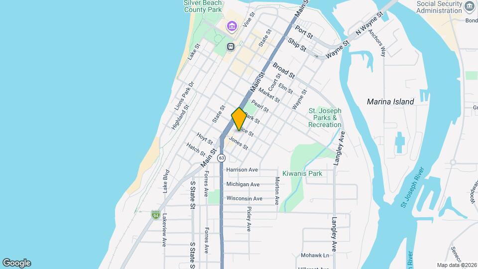 910 Court St Map and Location Details