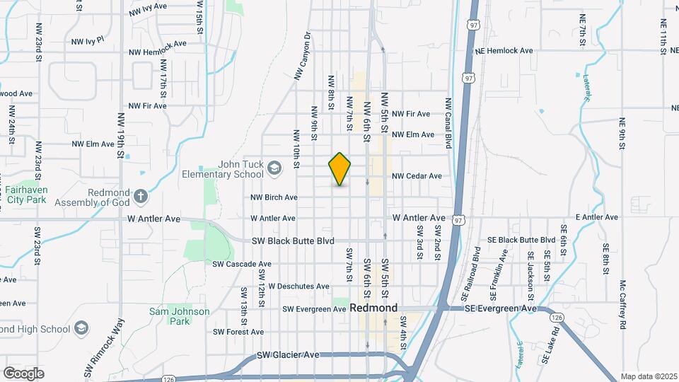 725 NW Birch Ave Map and Location Details