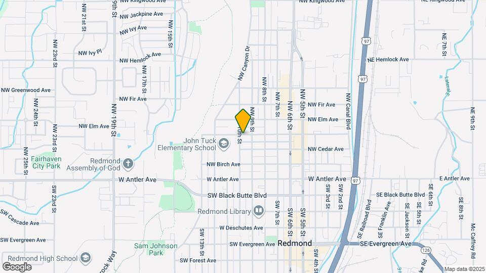 348 NW 10th St Map and Location Details