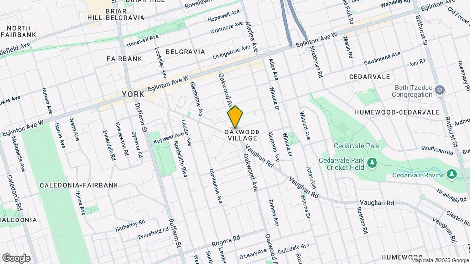 560 Oakwood Ave Map and Location Details