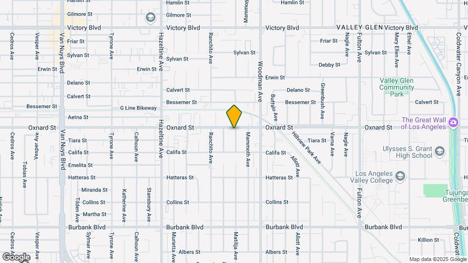 5951-5955 1/2 Matilija Ave Mapa y Detalles de la Ubicación
