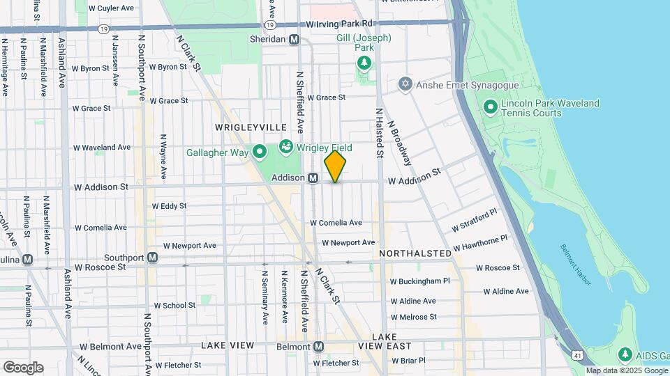 907 W Addison St Map and Location Details