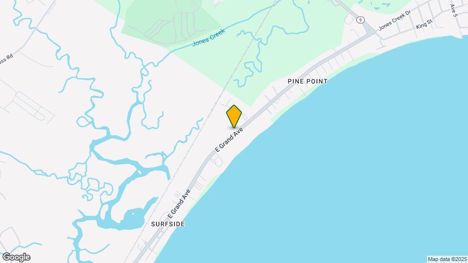 216 E Grand Ave Mapa y Detalles de la Ubicación