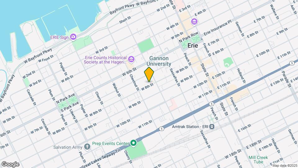 324 W 8th St Mapa y Detalles de la Ubicación