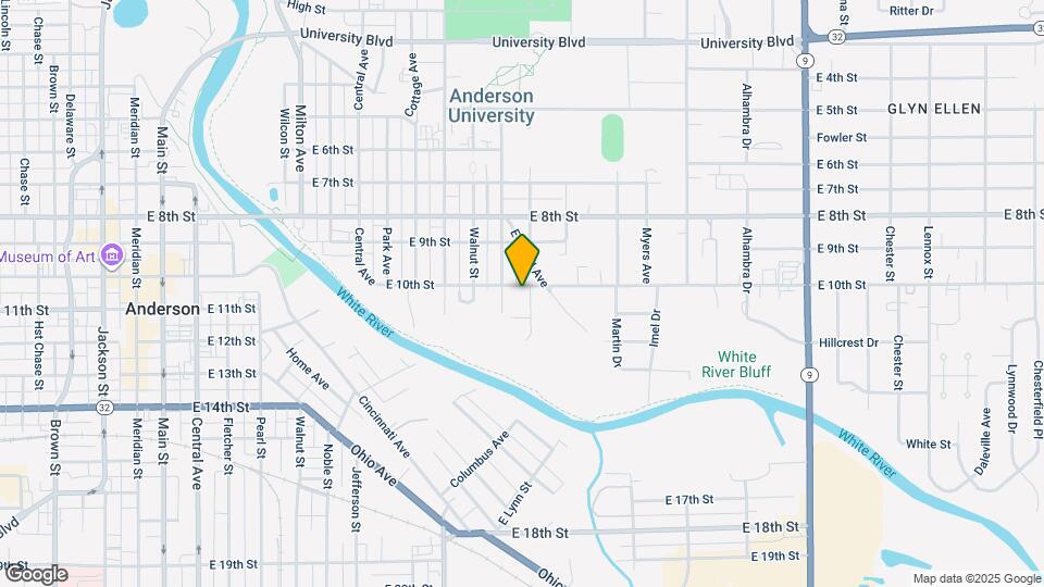 1223 E 10th St Map and Location Details