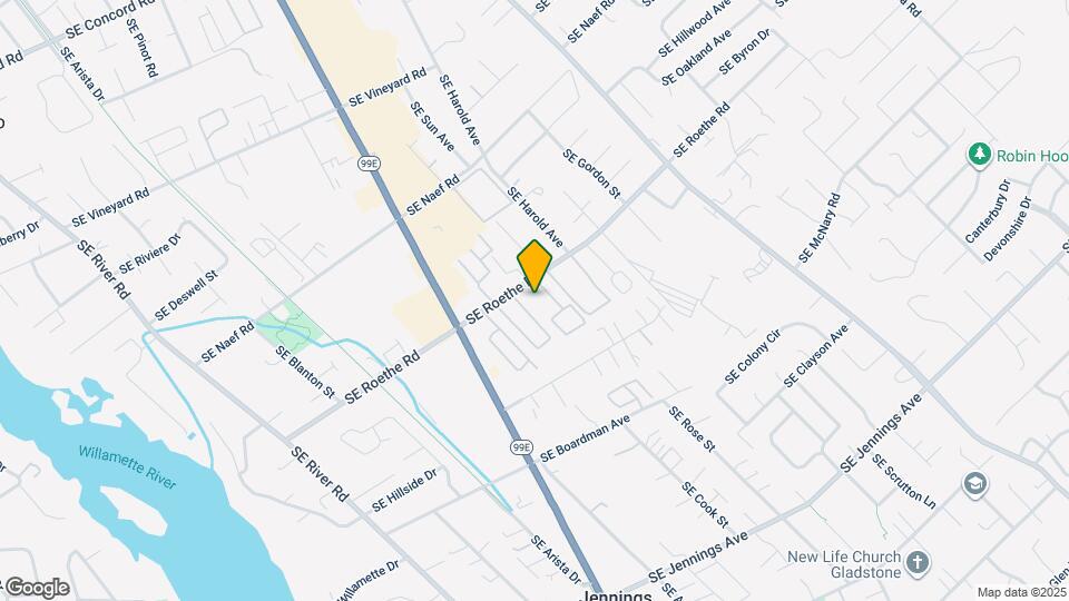 4484 SE Roethe Rd Map and Location Details