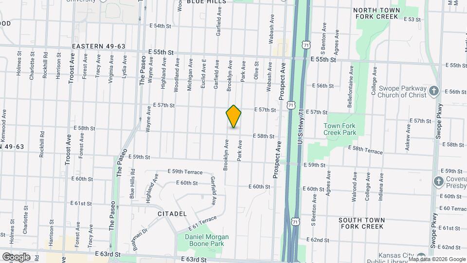 2206 E 58th St Mapa y Detalles de la Ubicación