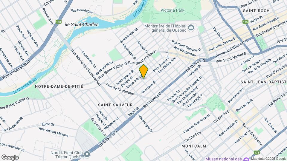 327 Saint-Luc Rue Map and Location Details