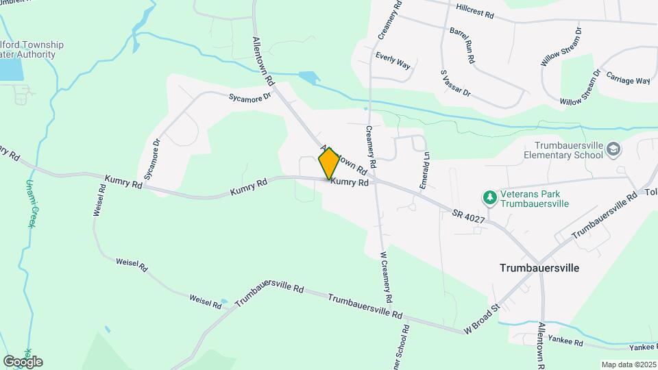 2215 N Main St Map and Location Details