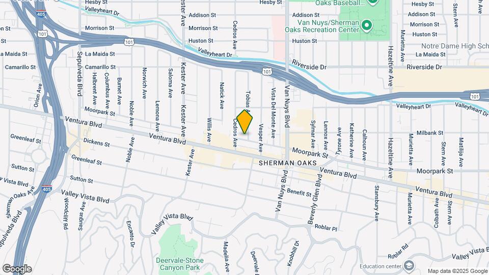 14641 Moorpark St Map and Location Details