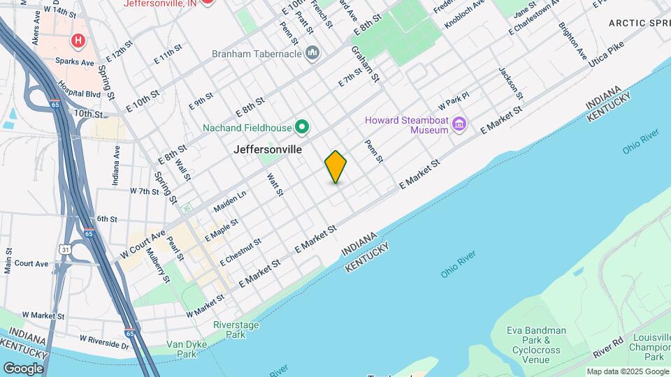 631 E Chestnut St Map and Location Details