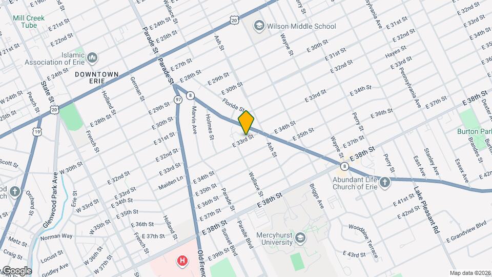 522 E 33rd St Map and Location Details