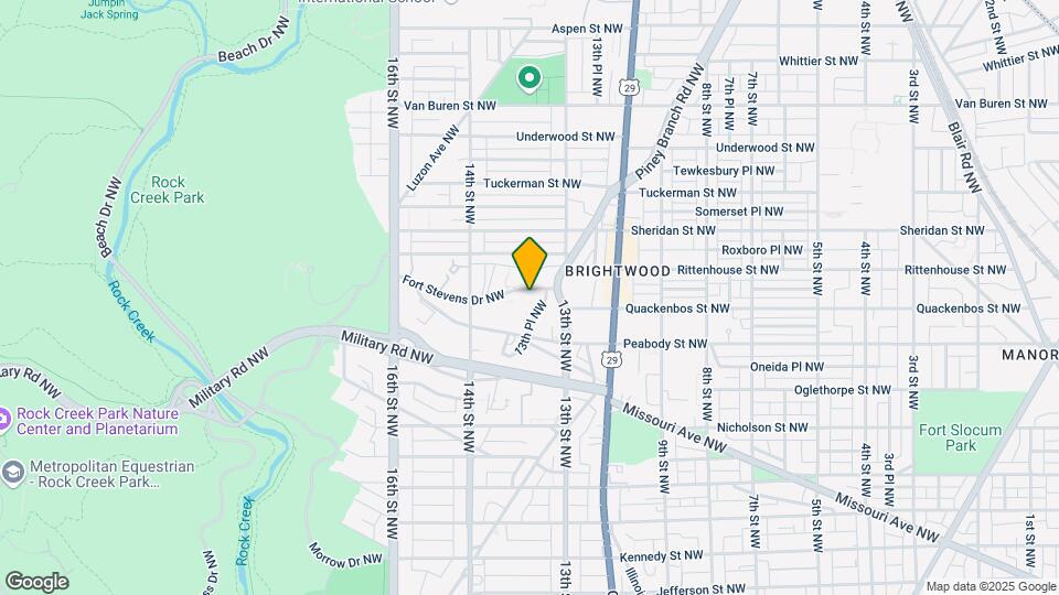 1320 Fort Stevens Dr NW Mapa y Detalles de la Ubicación