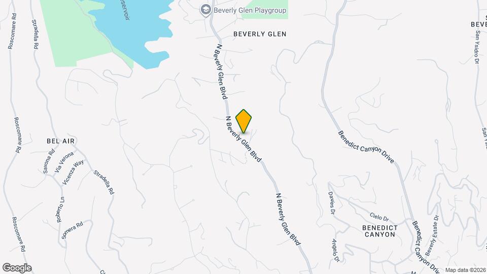 1628 N Beverly Glen Blvd Mapa y Detalles de la Ubicación