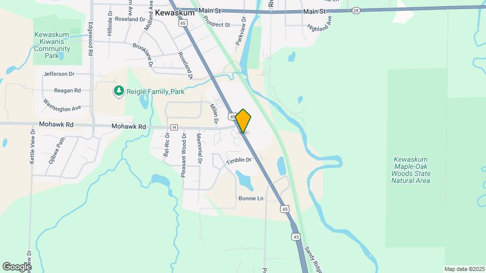 Rustic Timbers Apartments and Nearby Kewaskum Apartments For Rent