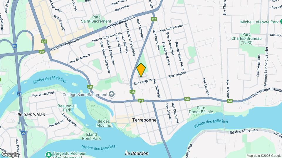 535-543 De Louisbourg St Map and Location Details